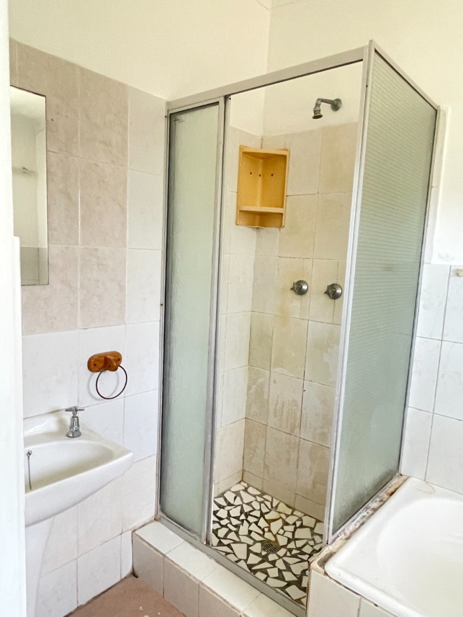 4 Bedroom Property for Sale in Beacon Bay Eastern Cape